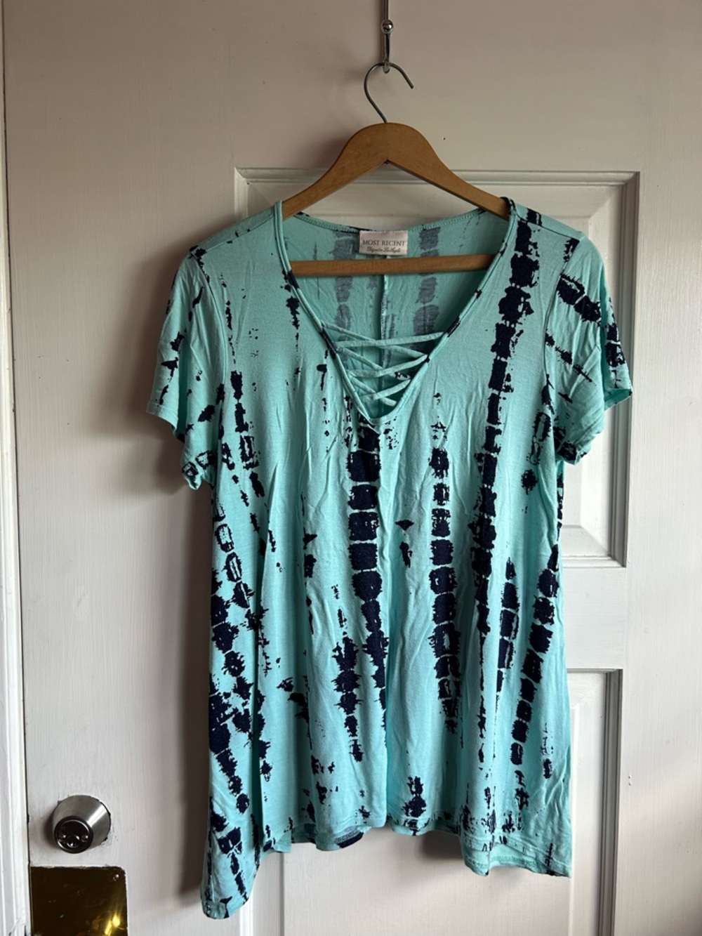 Crisscross V-Neck Tie-Dye Short Sleeve Top - Light Teal/Navy